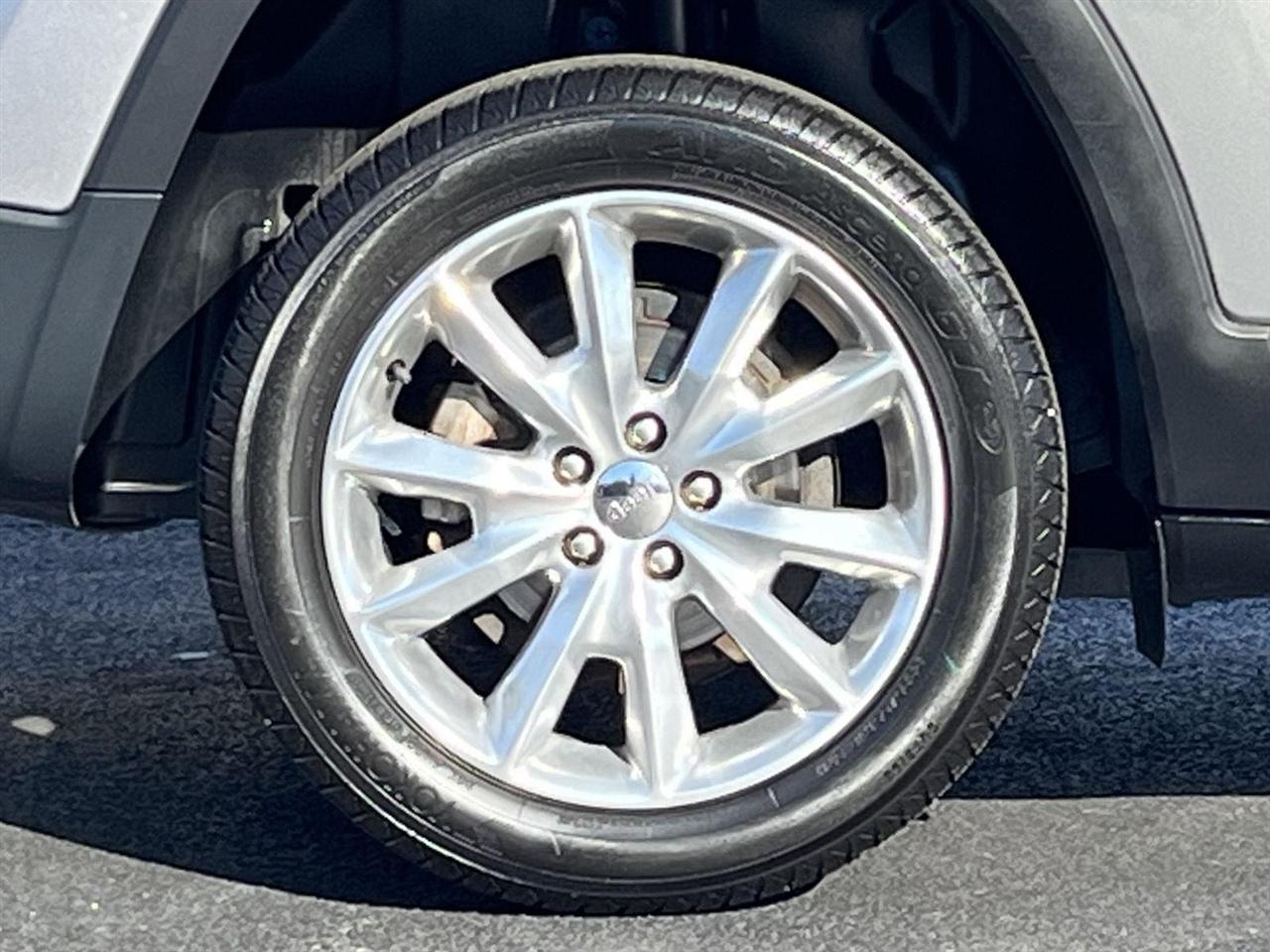 Jeep Cherokee Limited FWD 2016