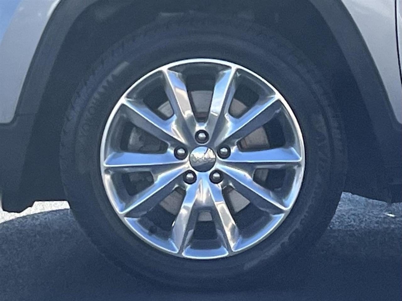 Jeep Cherokee Limited FWD 2016