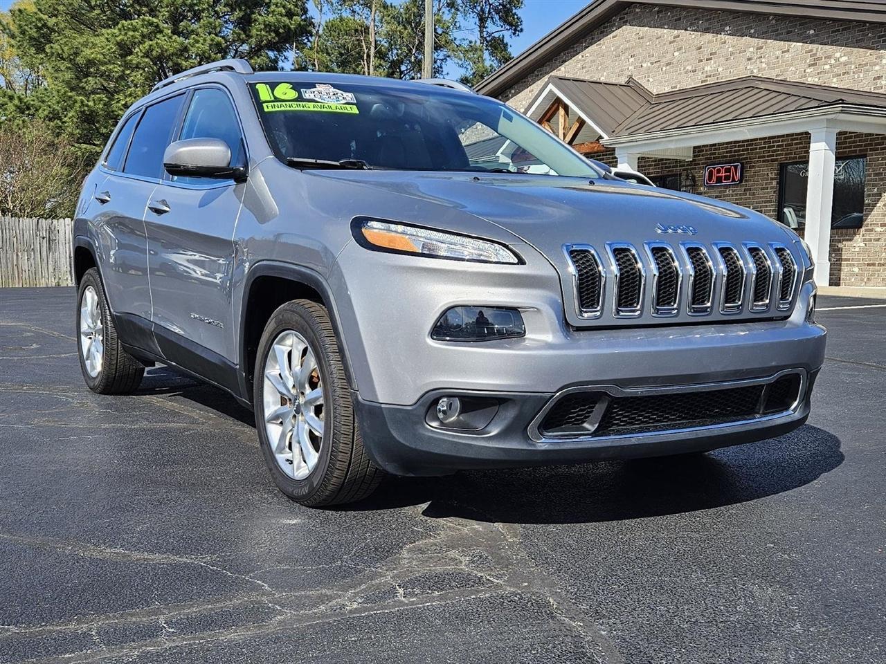 2016 Jeep Cherokee Limited FWD