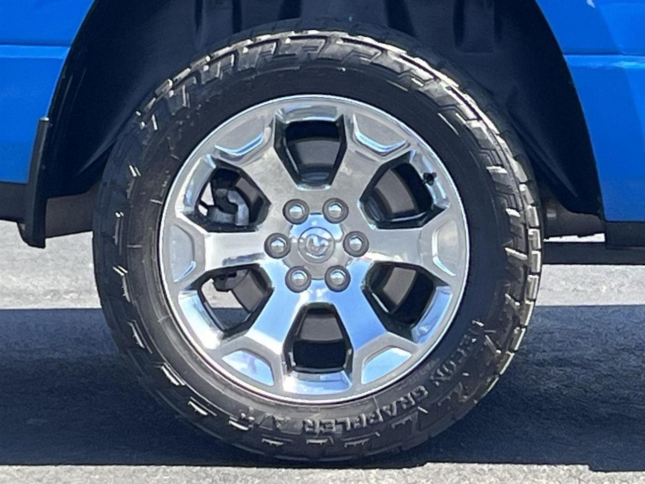 RAM 1500 Big Horn Crew Cab SWB 4WD 2022