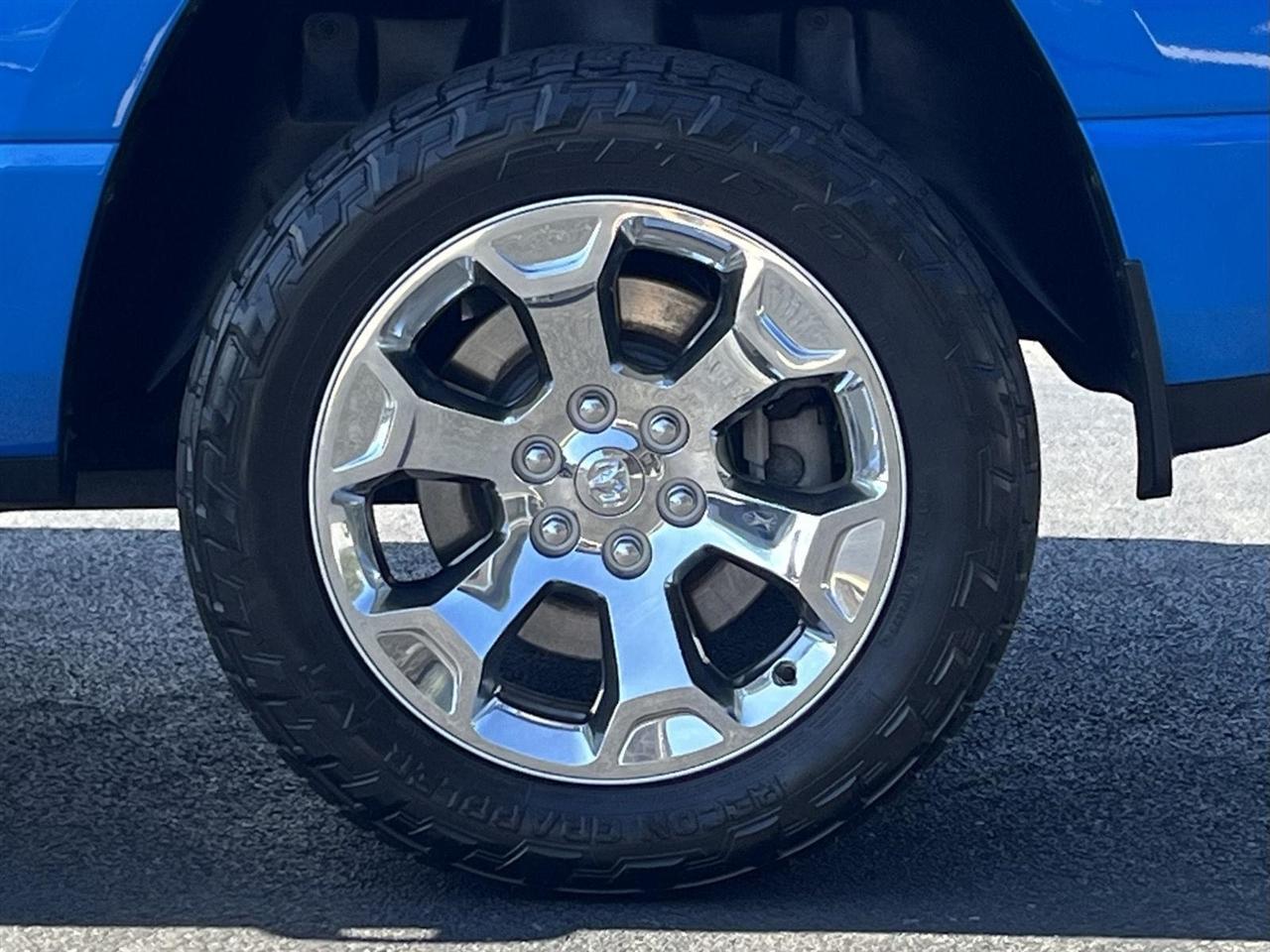 RAM 1500 Big Horn Crew Cab SWB 4WD 2022