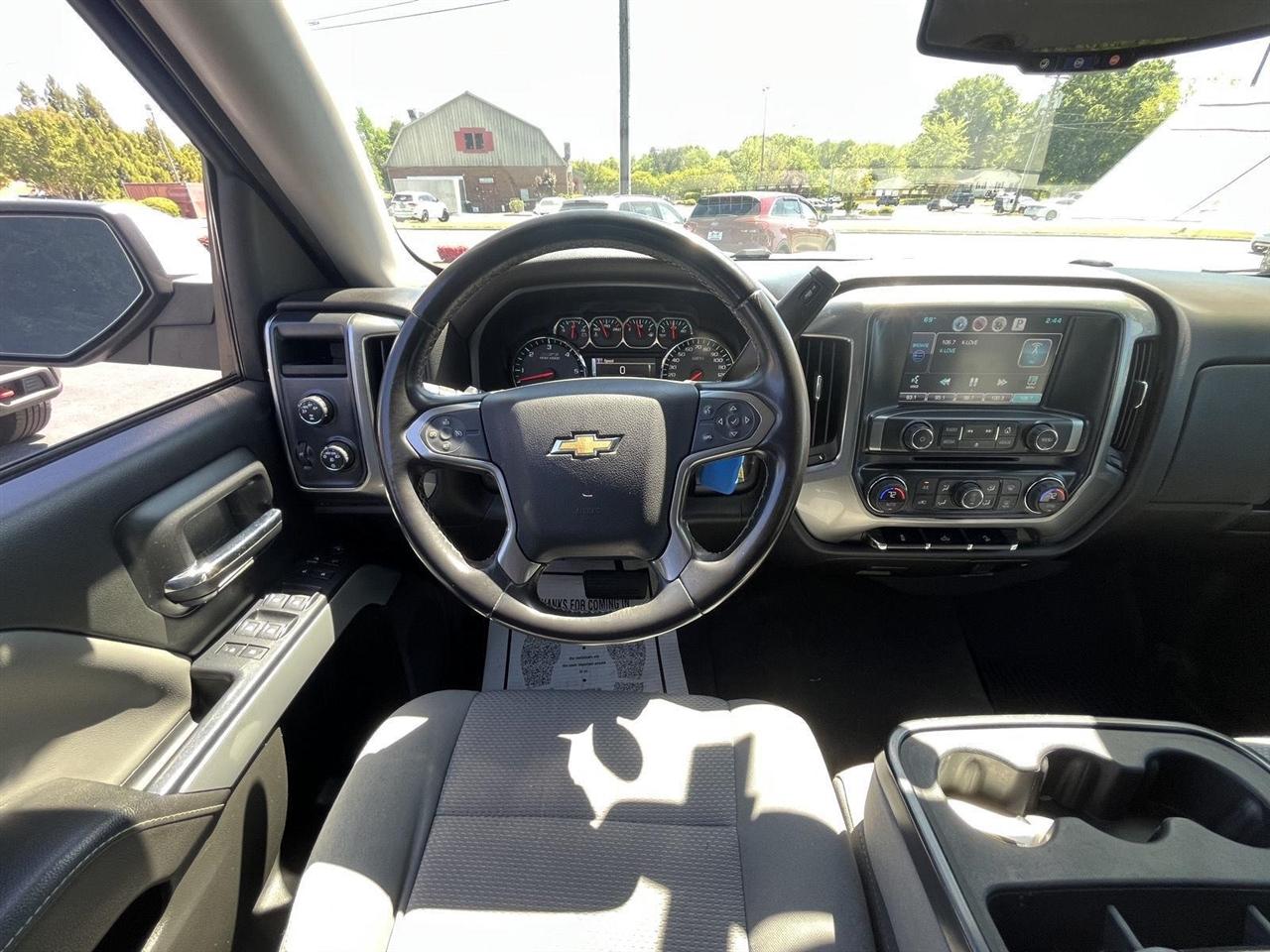 Chevrolet Silverado 1500 LT Z71 Crew Cab 4WD 2015