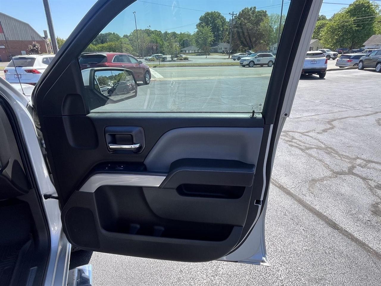 Chevrolet Silverado 1500 LT Z71 Crew Cab 4WD 2015