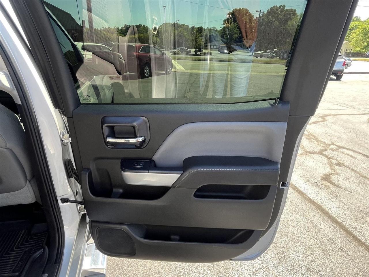 Chevrolet Silverado 1500 LT Z71 Crew Cab 4WD 2015