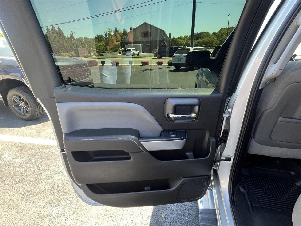 Chevrolet Silverado 1500 LT Z71 Crew Cab 4WD 2015