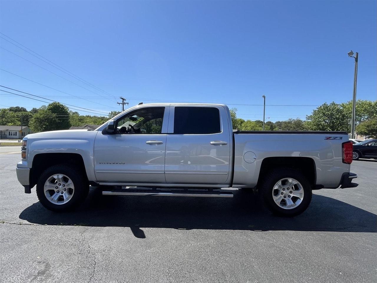 Chevrolet Silverado 1500 LT Z71 Crew Cab 4WD 2015