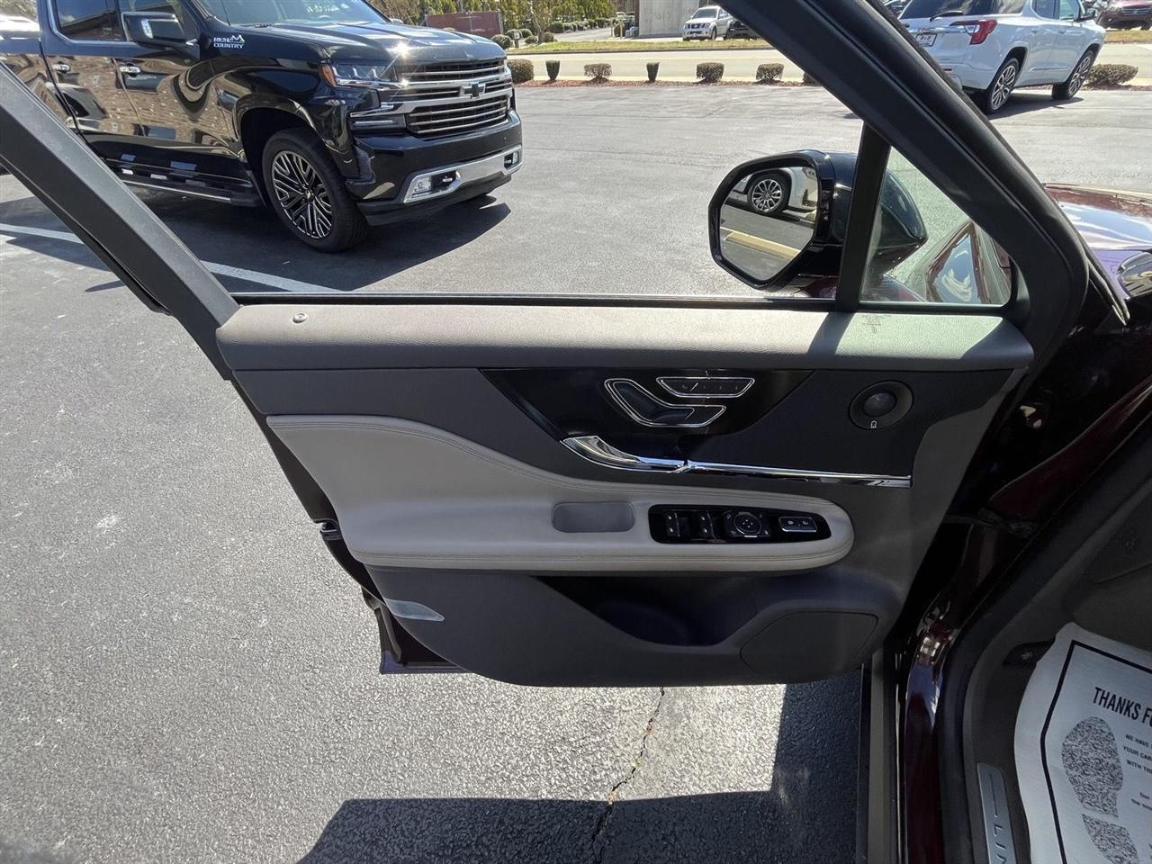 Lincoln Corsair Reserve AWD 2021