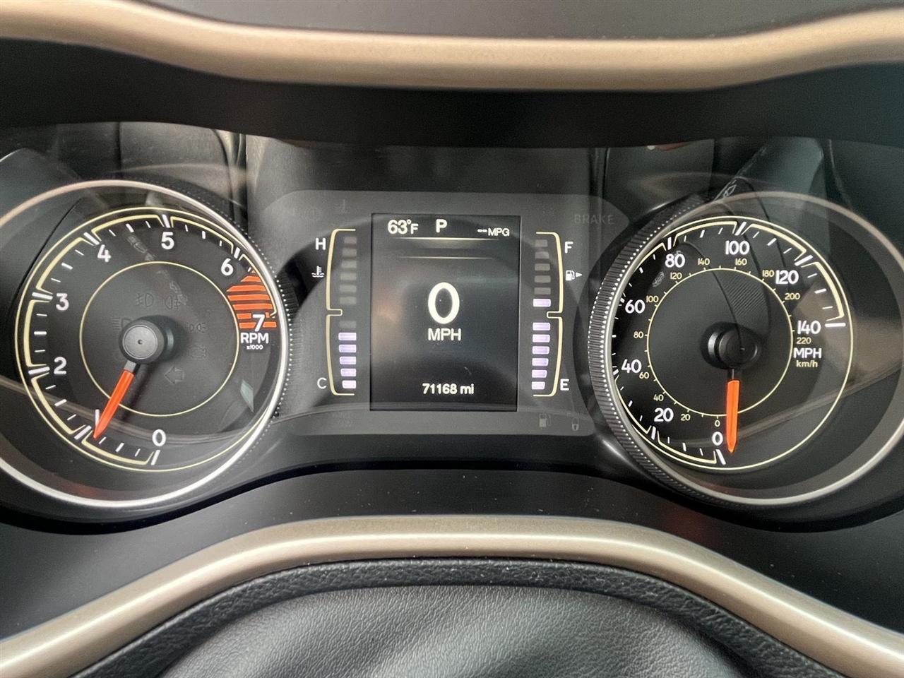 Jeep Cherokee Latitude FWD 2017