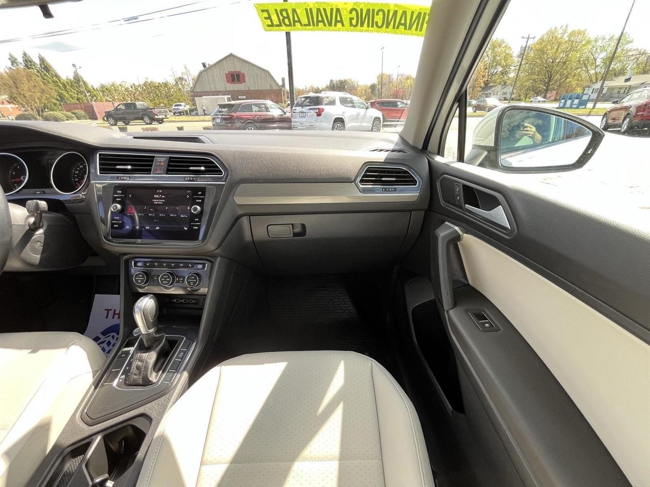 Volkswagen Tiguan SE 2019