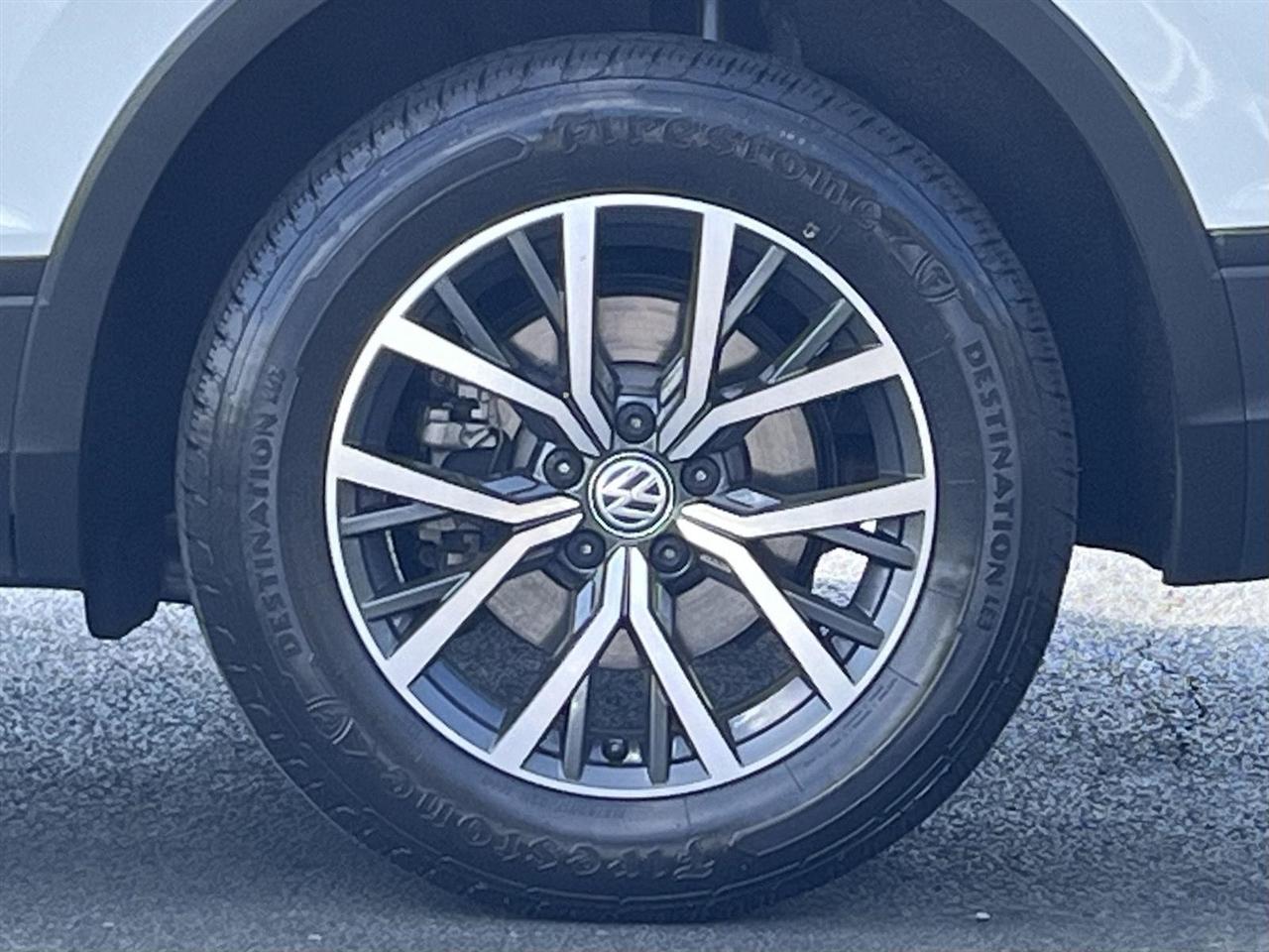 Volkswagen Tiguan SE 2019