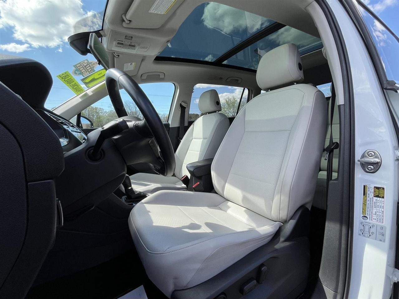 Volkswagen Tiguan SE 2019