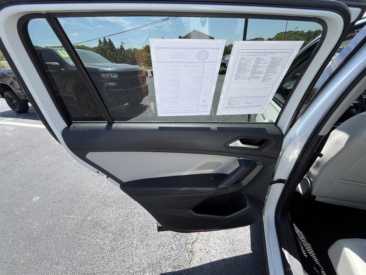 Volkswagen Tiguan SE 2019