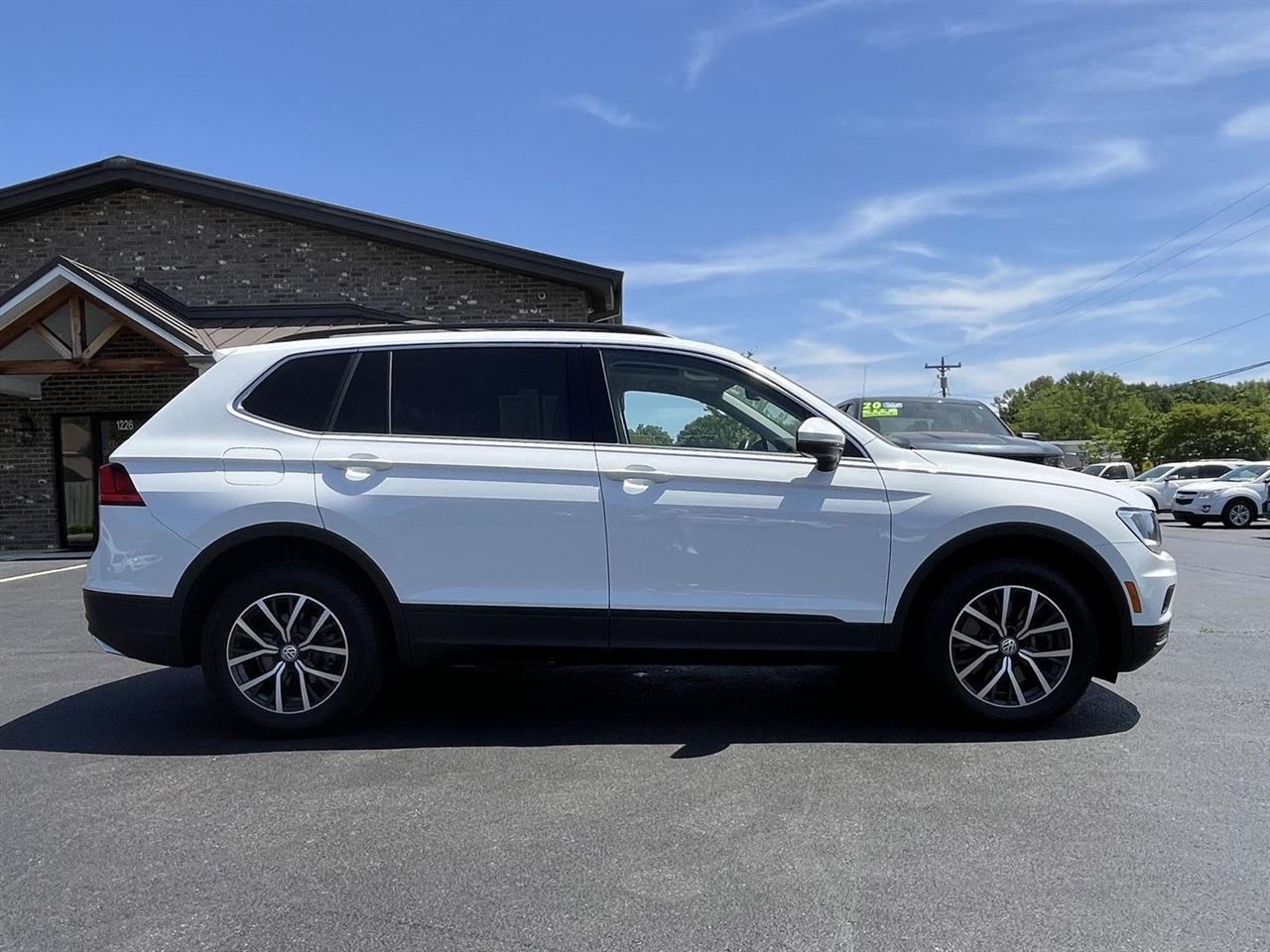 Volkswagen Tiguan SE 2019