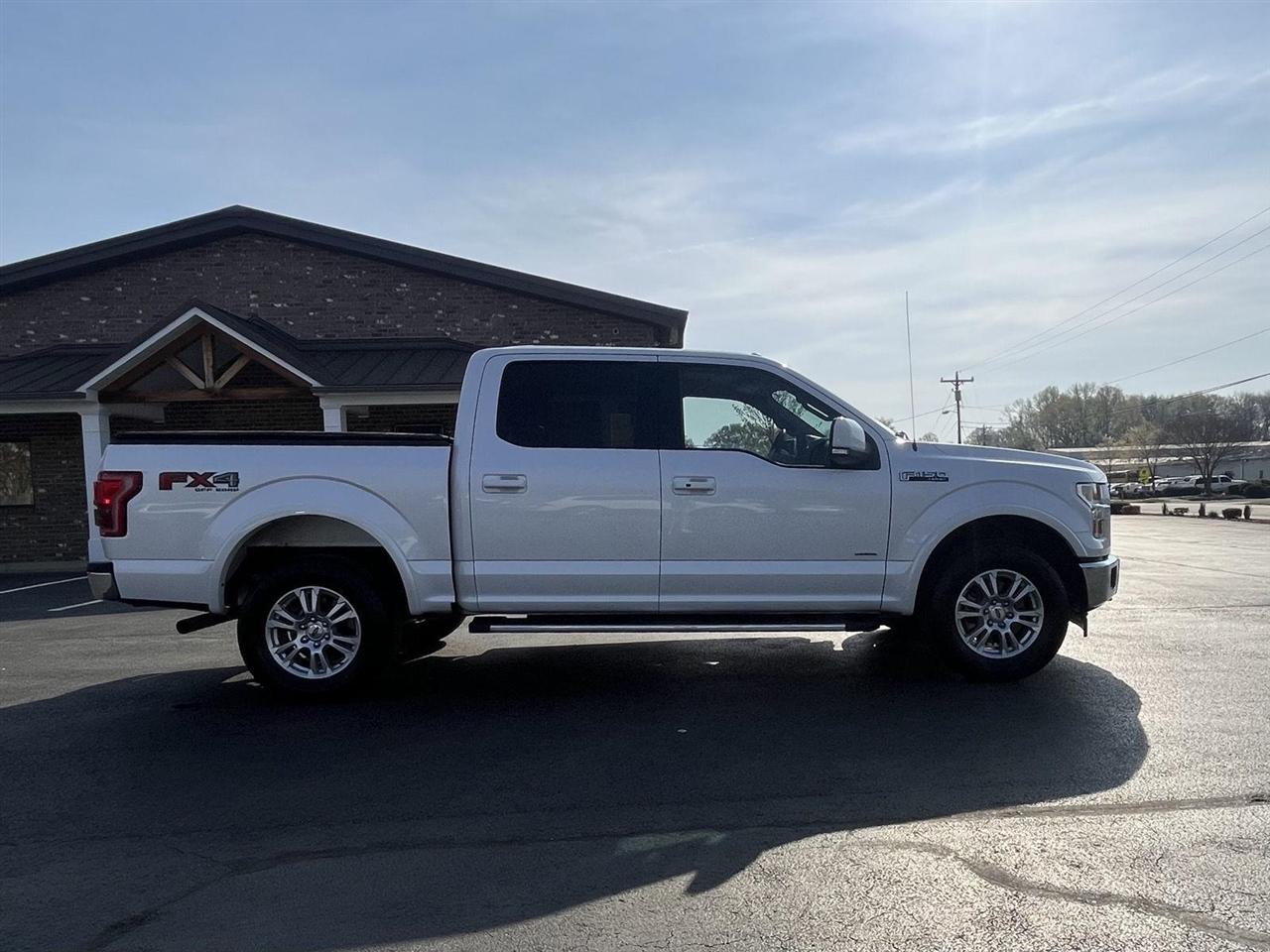 Ford F-150 Lariat SuperCrew 4WD 2017