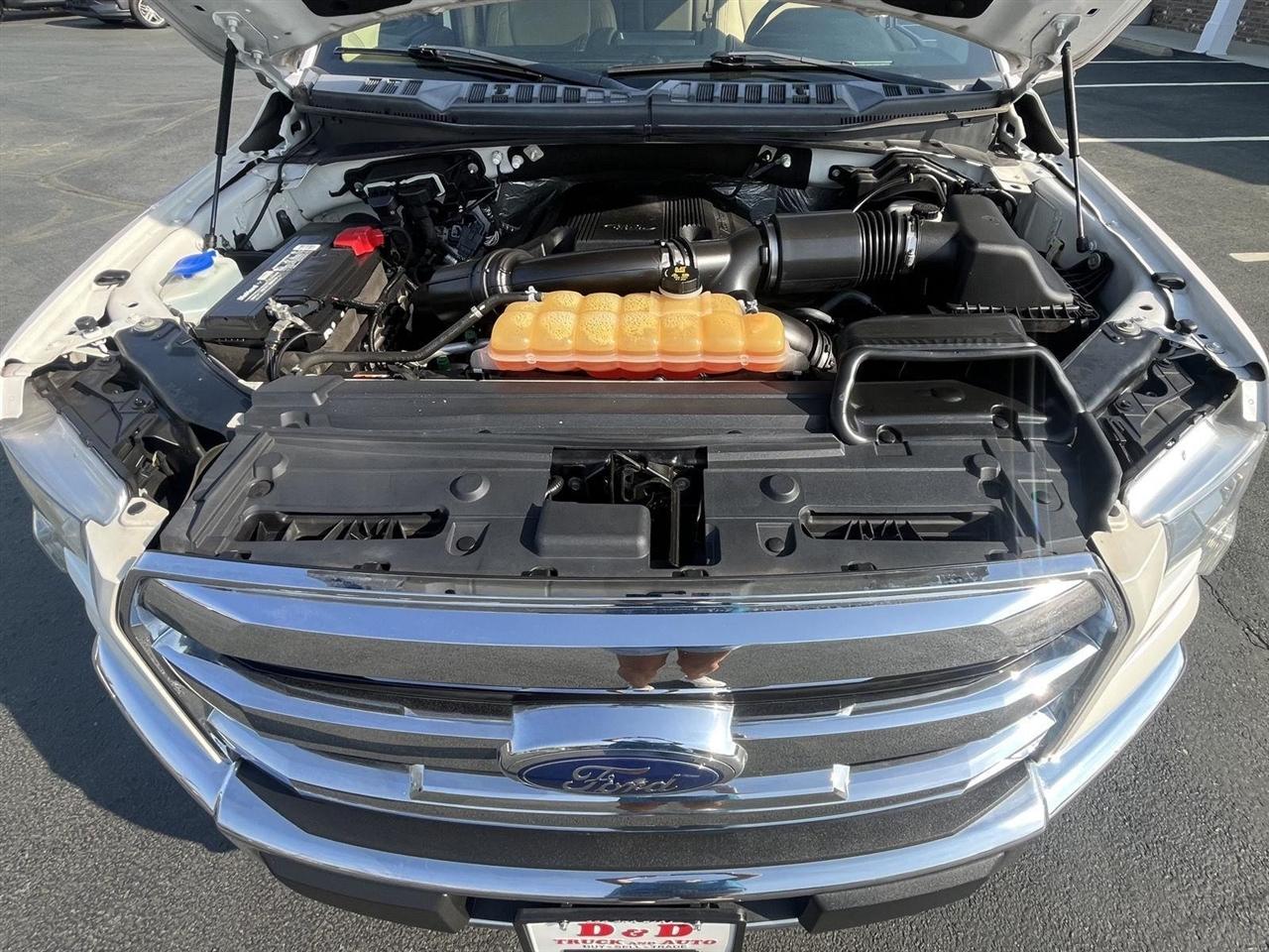 Ford F-150 Lariat SuperCrew 4WD 2017