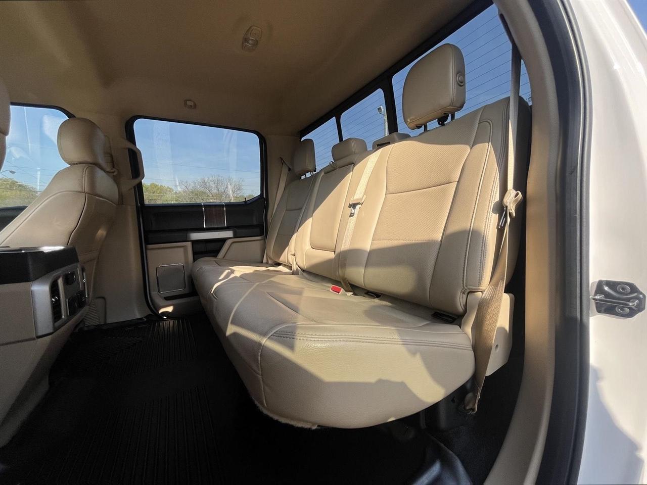 Ford F-150 Lariat SuperCrew 4WD 2017
