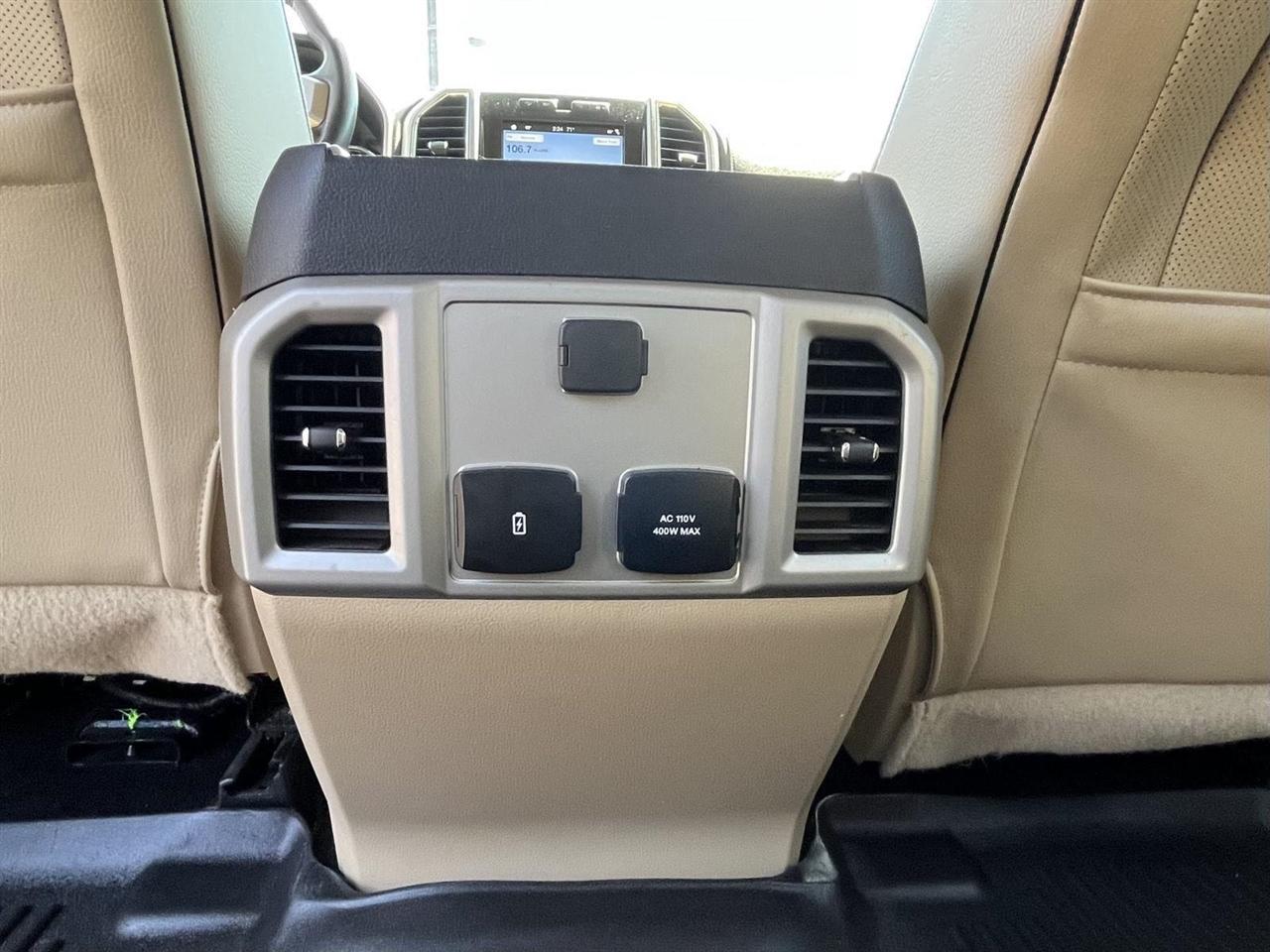 Ford F-150 Lariat SuperCrew 4WD 2017