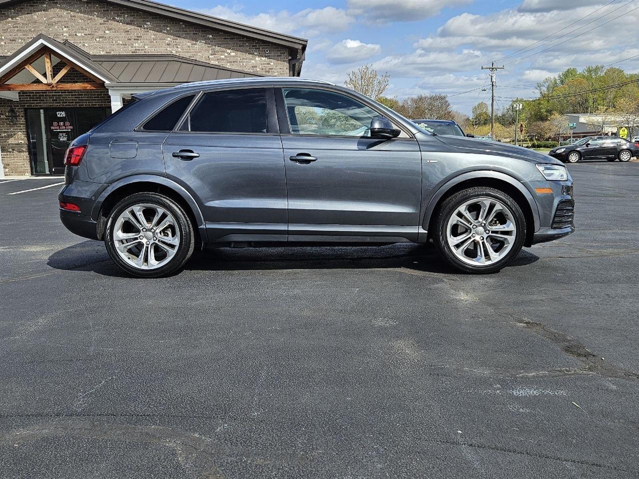Audi Q3 Premium quattro 2018