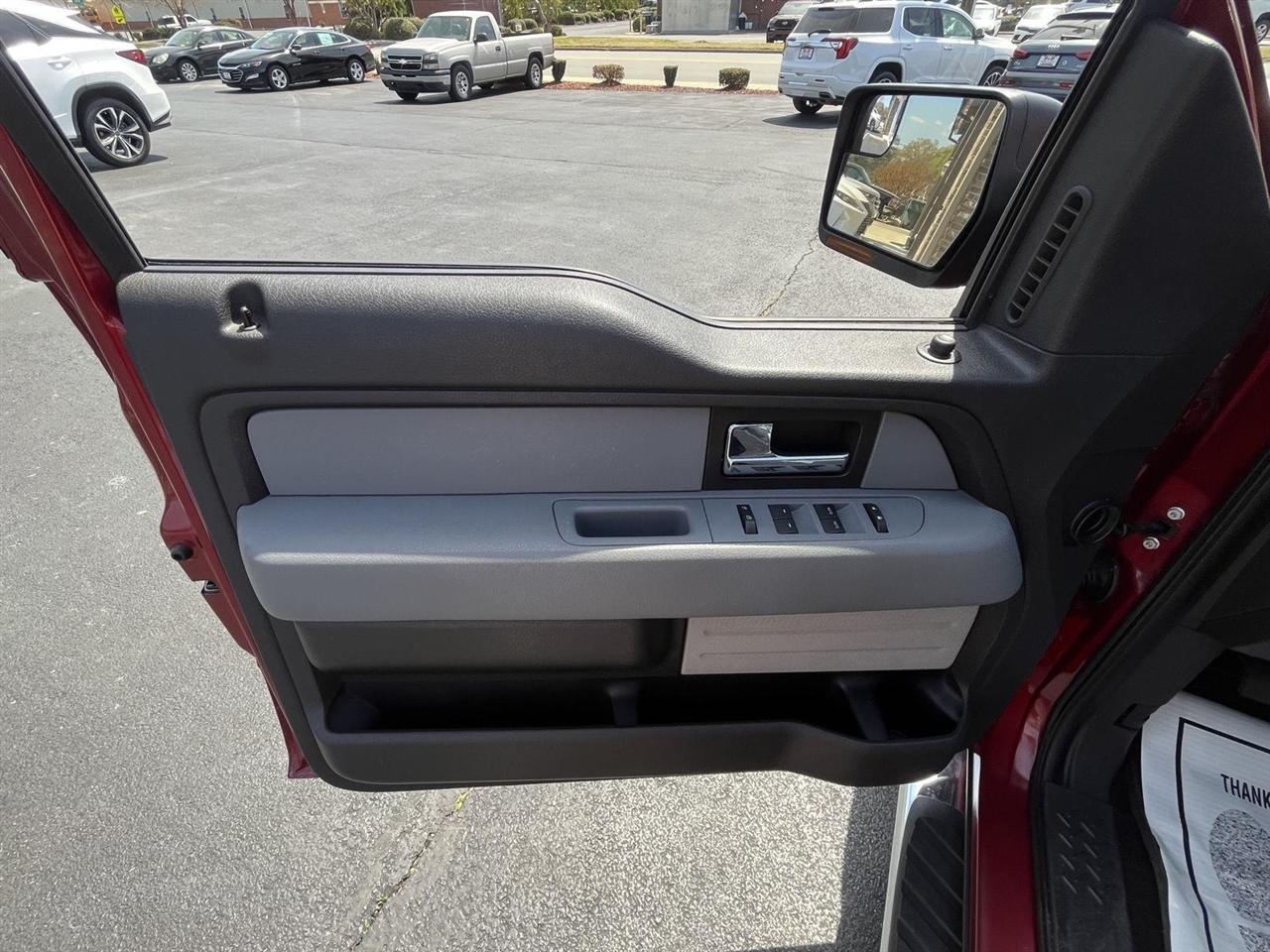 Ford F-150 XLT SuperCrew 5.5-ft. Bed 2WD 2014