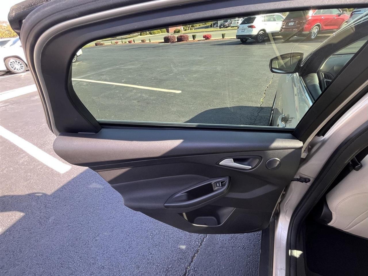 Ford Focus Titanium Hatch 2018