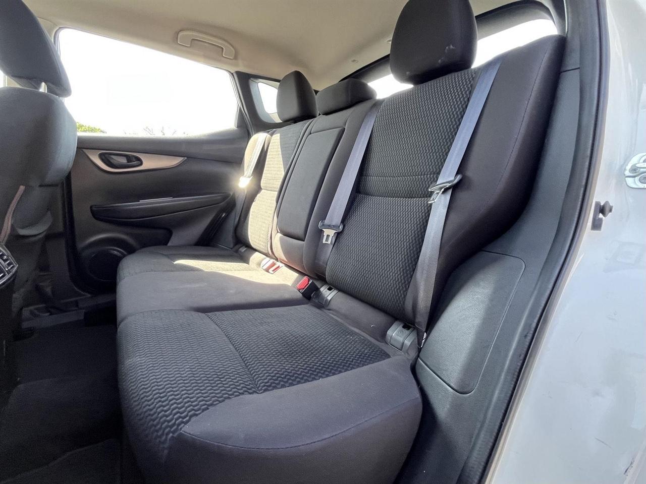 Nissan Rogue Sport S AWD 2017