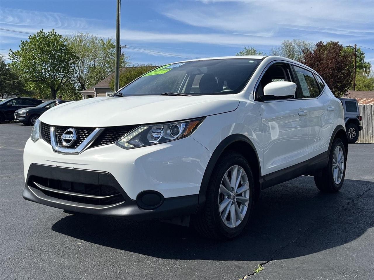 Nissan Rogue Sport S AWD 2017