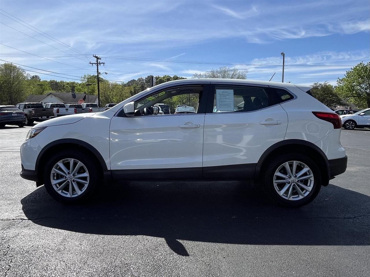 Nissan Rogue Sport S AWD 2017