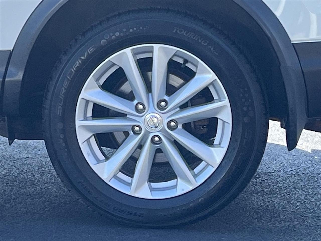 Nissan Rogue Sport S AWD 2017