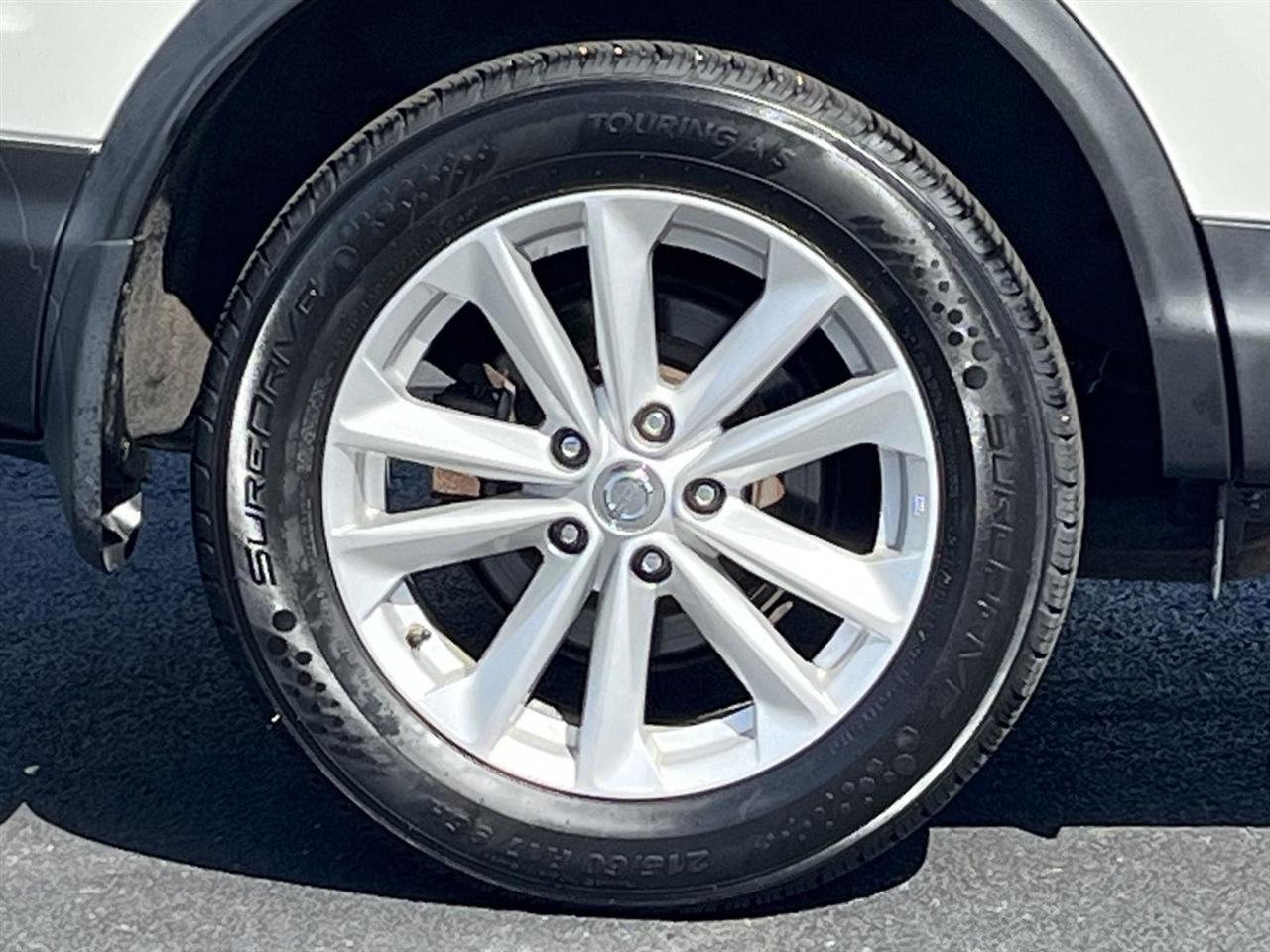 Nissan Rogue Sport S AWD 2017