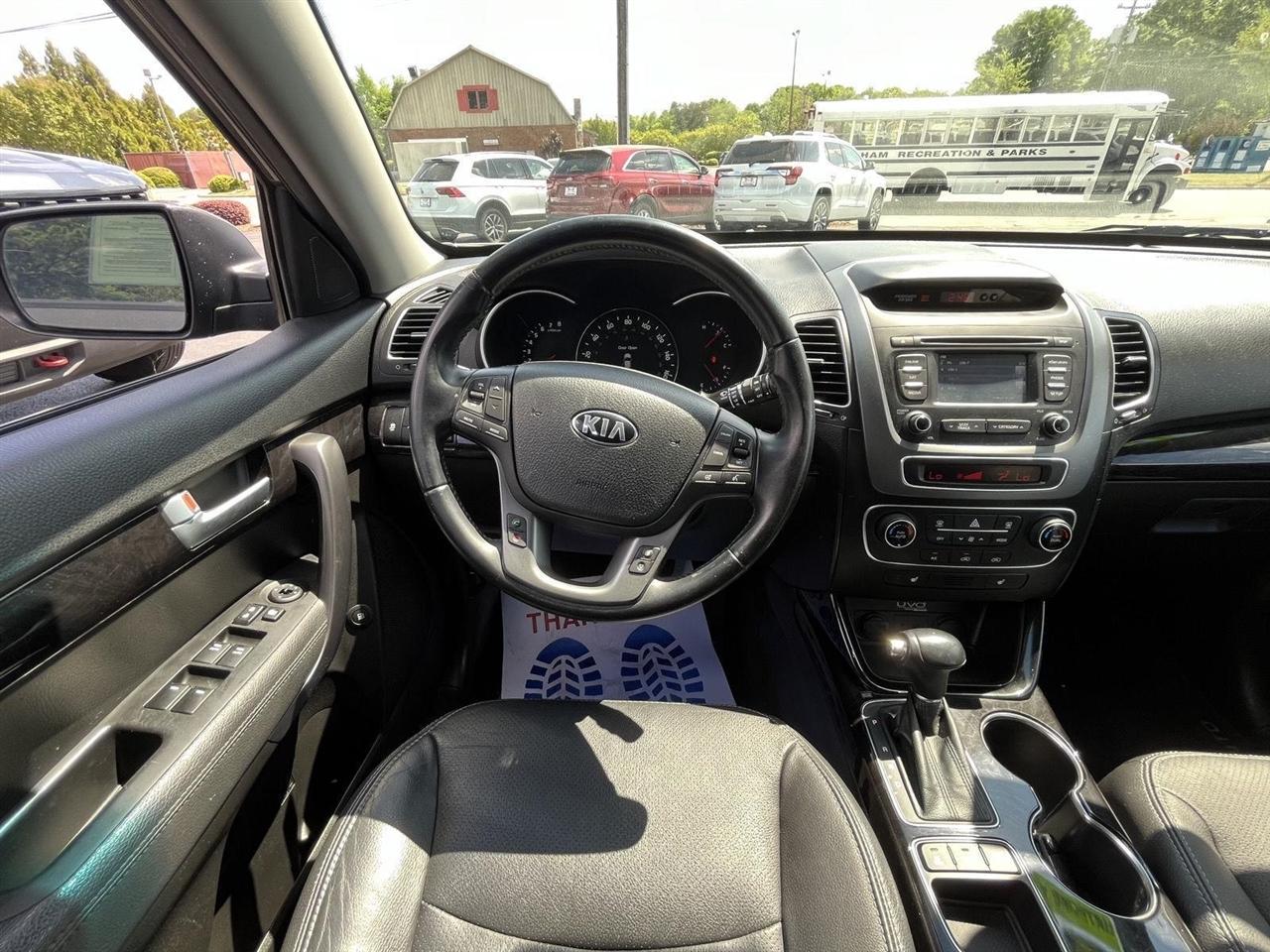 Kia Sorento EX V6 2WD 2015