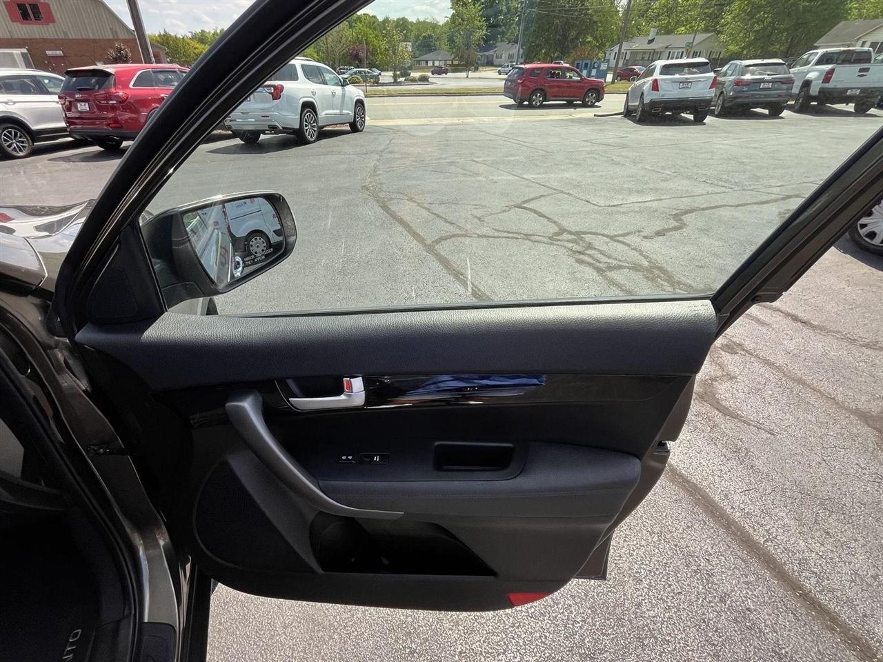 Kia Sorento EX V6 2WD 2015