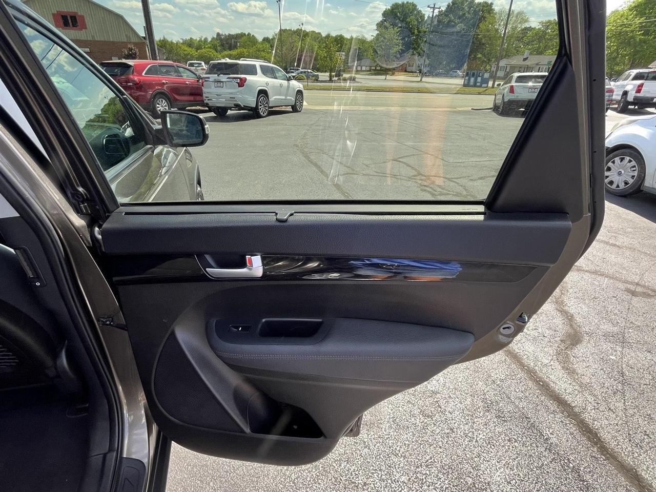 Kia Sorento EX V6 2WD 2015