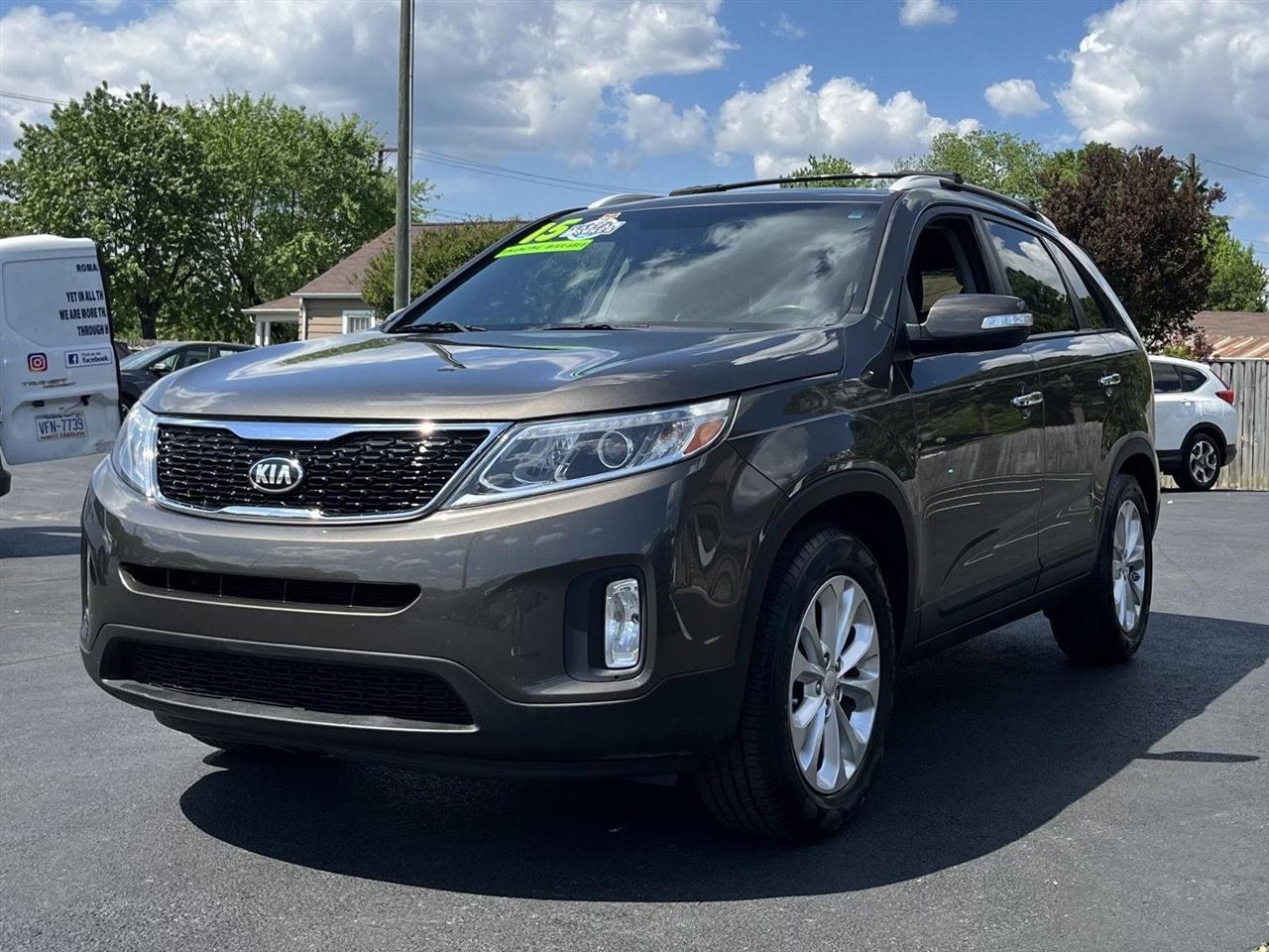 Kia Sorento EX V6 2WD 2015