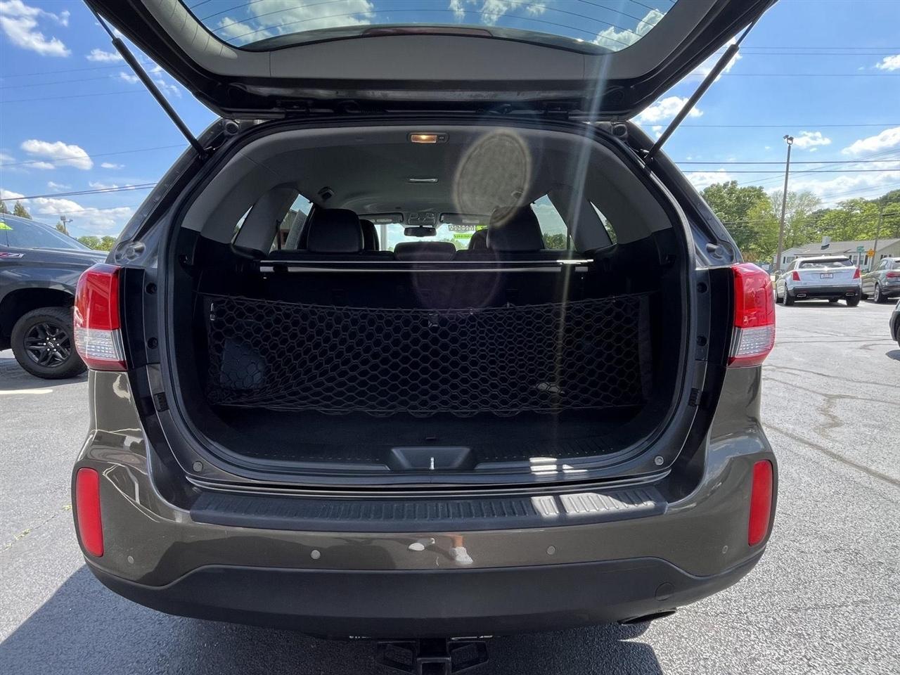 Kia Sorento EX V6 2WD 2015