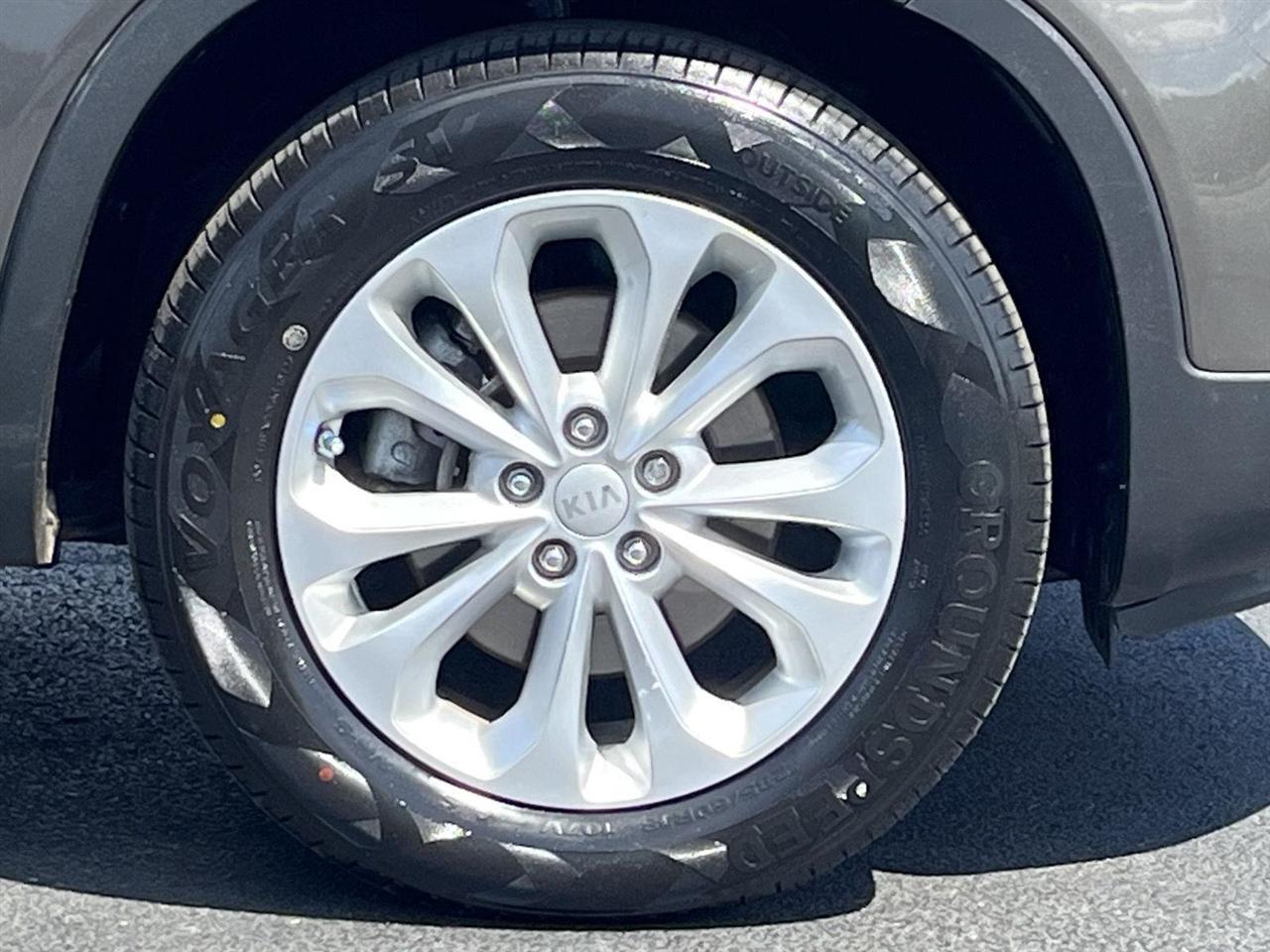 Kia Sorento EX V6 2WD 2015