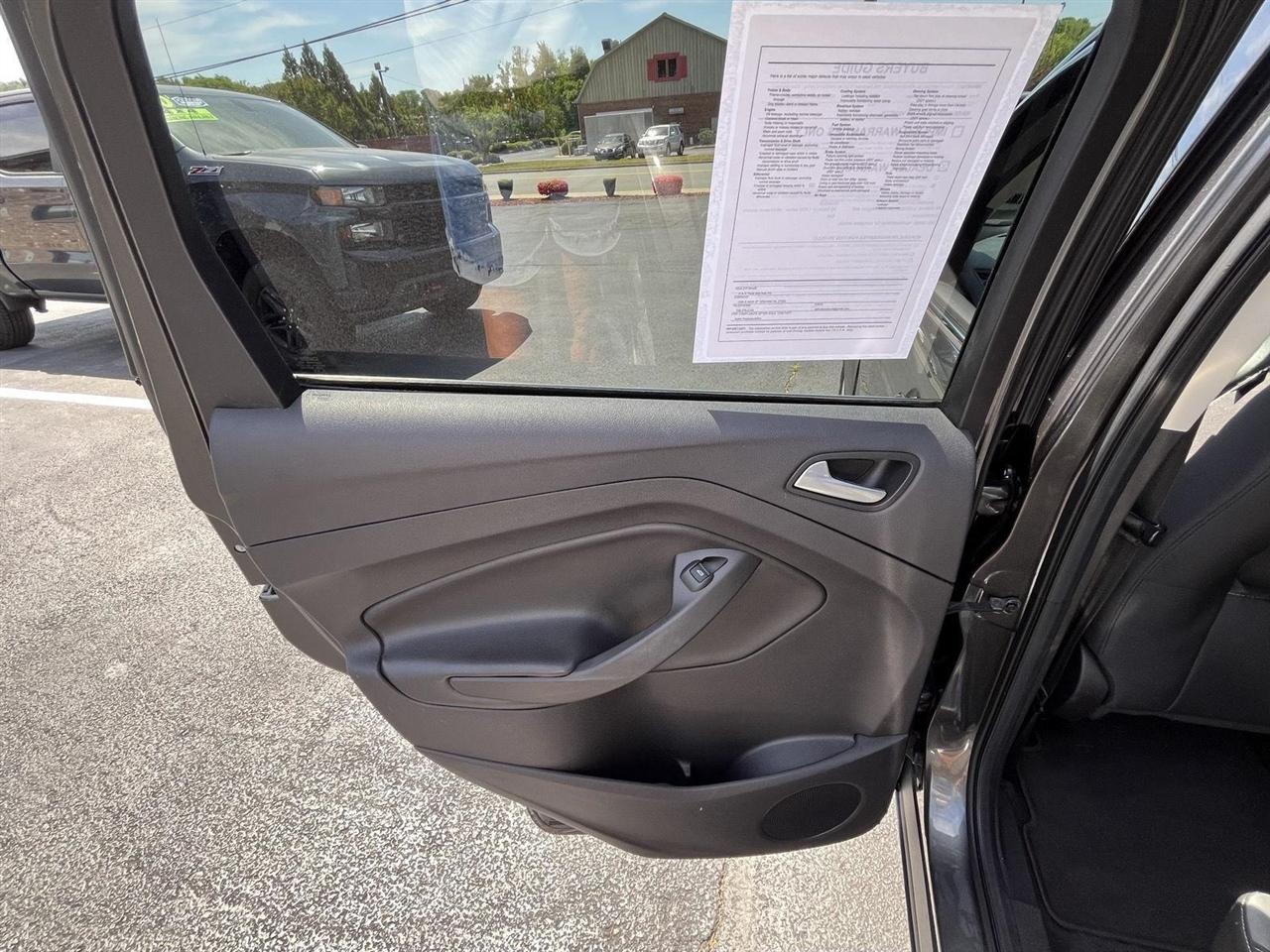 Ford Escape SE 4WD 2016