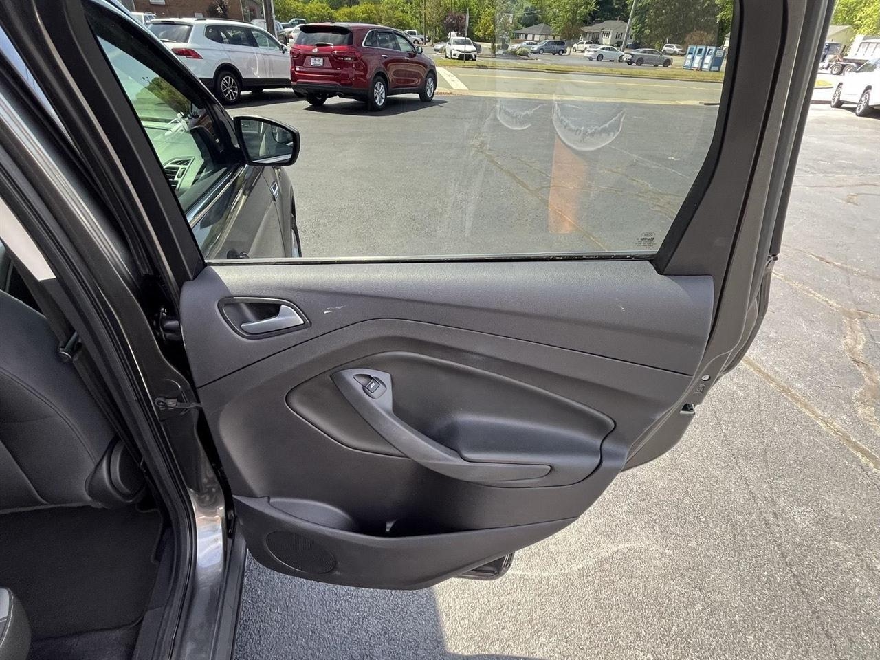 Ford Escape SE 4WD 2016