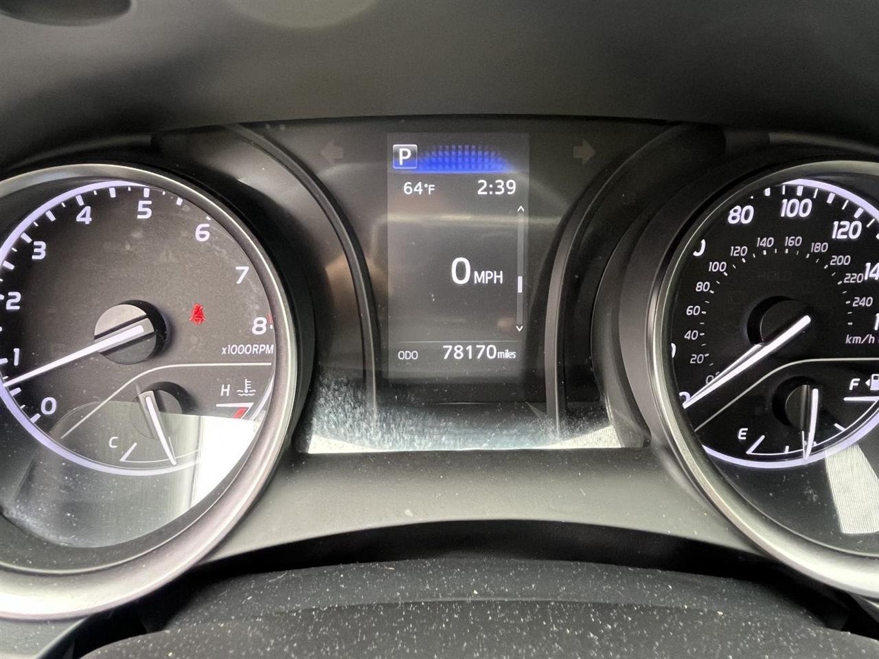 Toyota Camry SE 2022