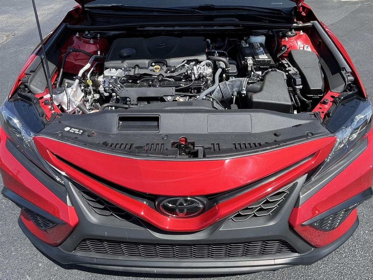 Toyota Camry SE 2022