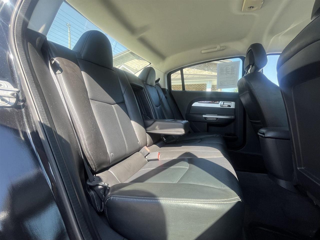 Chrysler Sebring Sedan Limited 2010