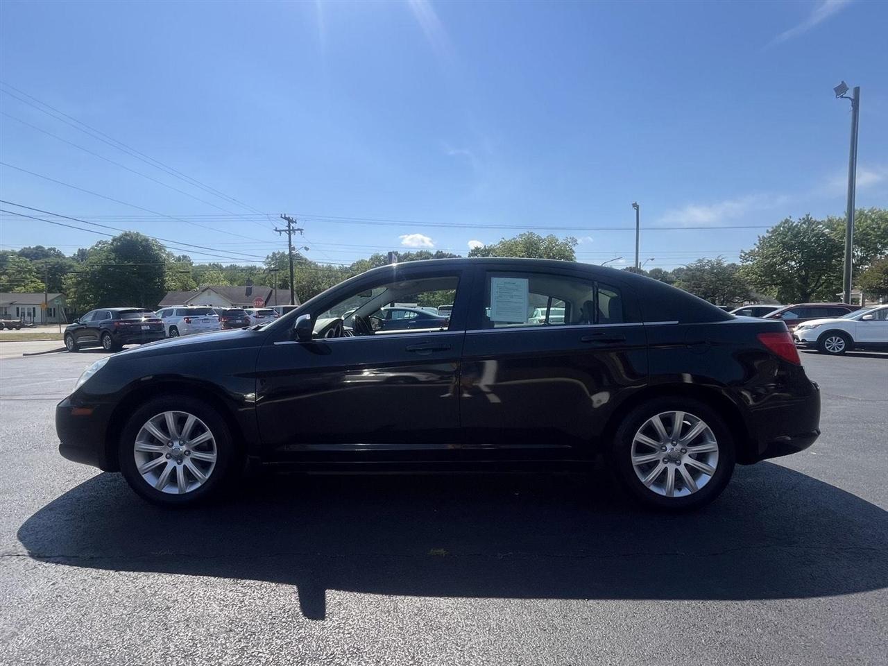 Chrysler Sebring Sedan Limited 2010