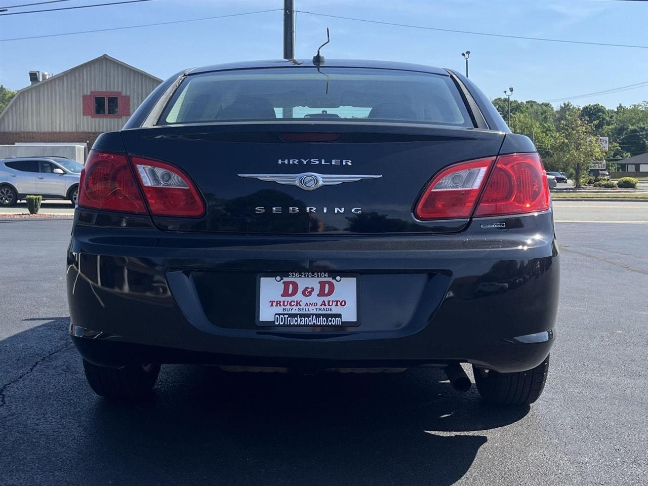 Chrysler Sebring Sedan Limited 2010