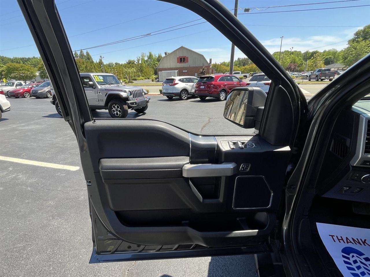 Ford F-150 Lariat 4WD SuperCrew 5.5' Box 2019