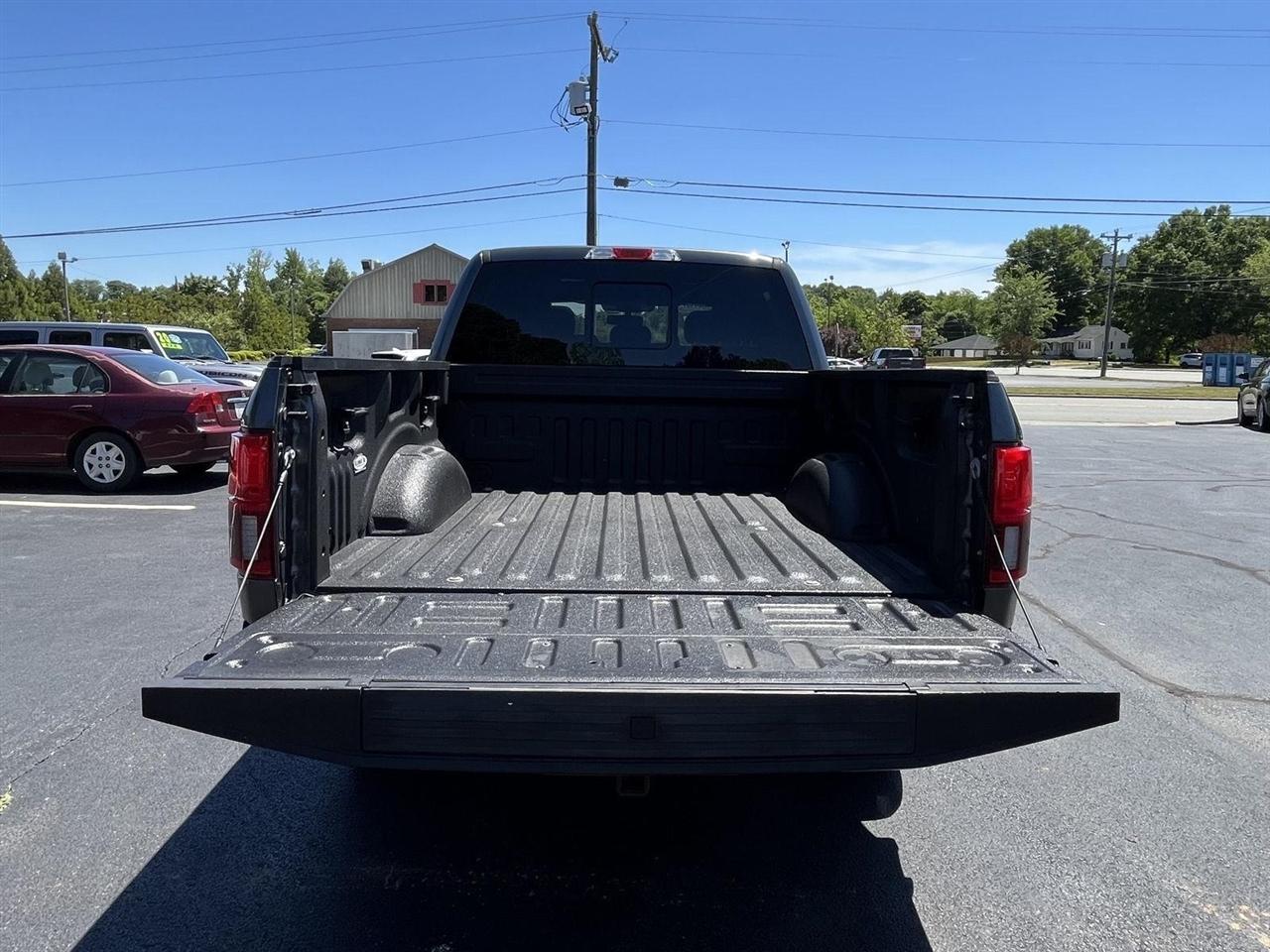 Ford F-150 Lariat 4WD SuperCrew 5.5' Box 2019