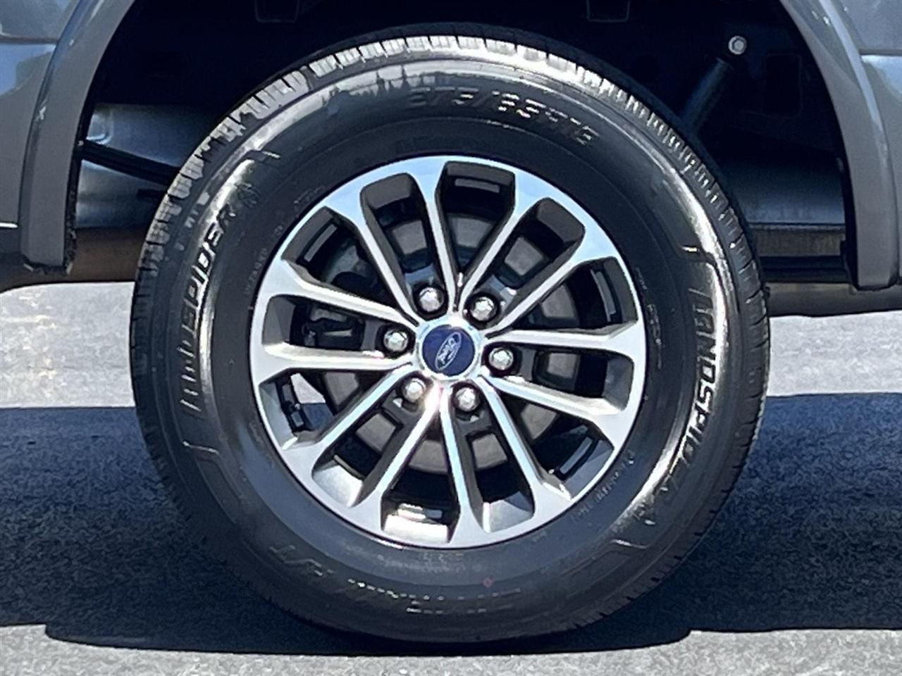 Ford F-150 Lariat 4WD SuperCrew 5.5' Box 2019