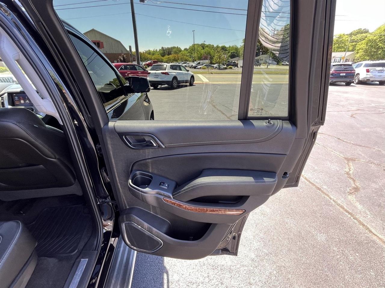 Chevrolet Tahoe LTZ 4WD 2015
