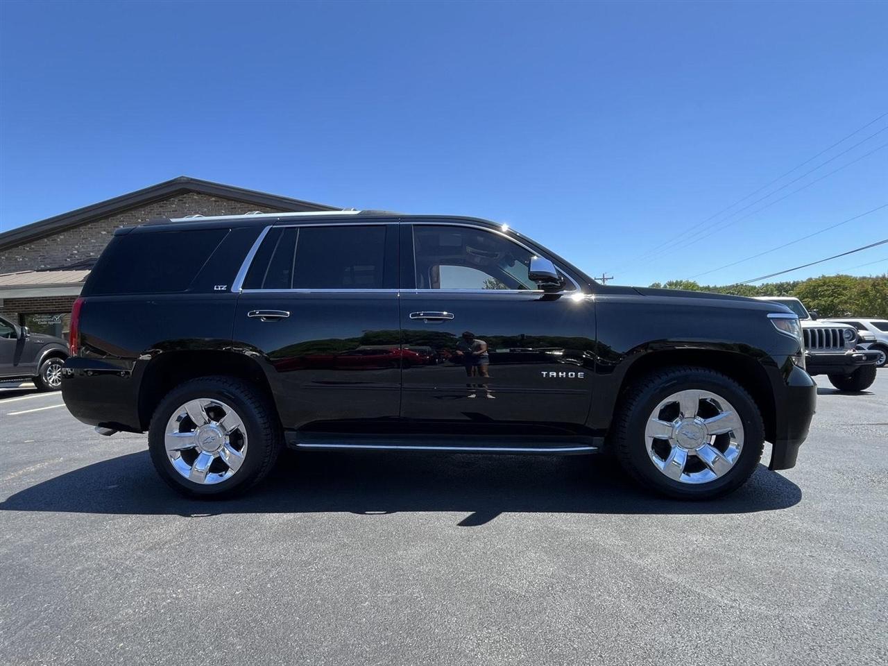 Chevrolet Tahoe LTZ 4WD 2015