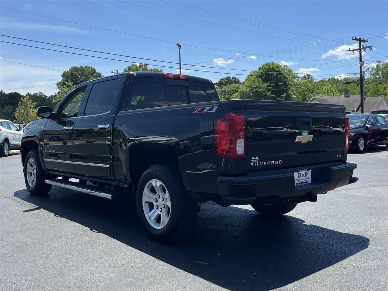 Chevrolet Silverado 1500 LTZ Crew Cab 4WD 2018