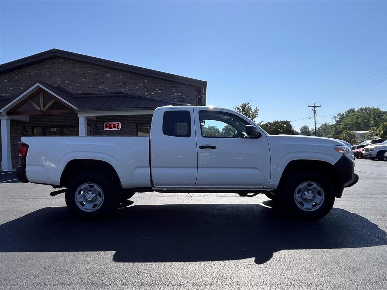 Toyota Tacoma 4WD 2020
