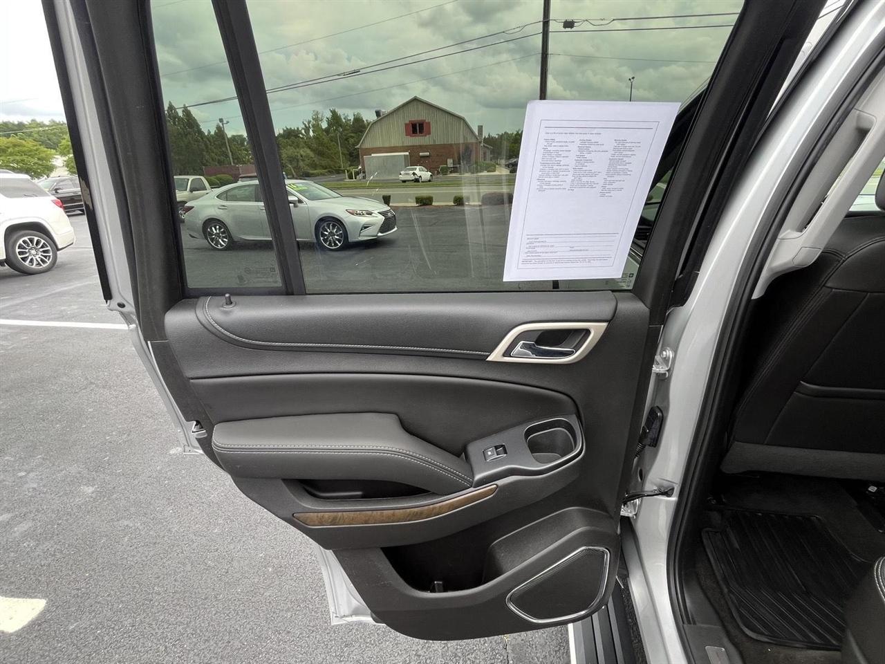 GMC Yukon Denali 4WD 2018